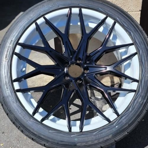 Custom wheel paint